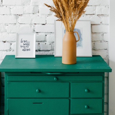 green-table